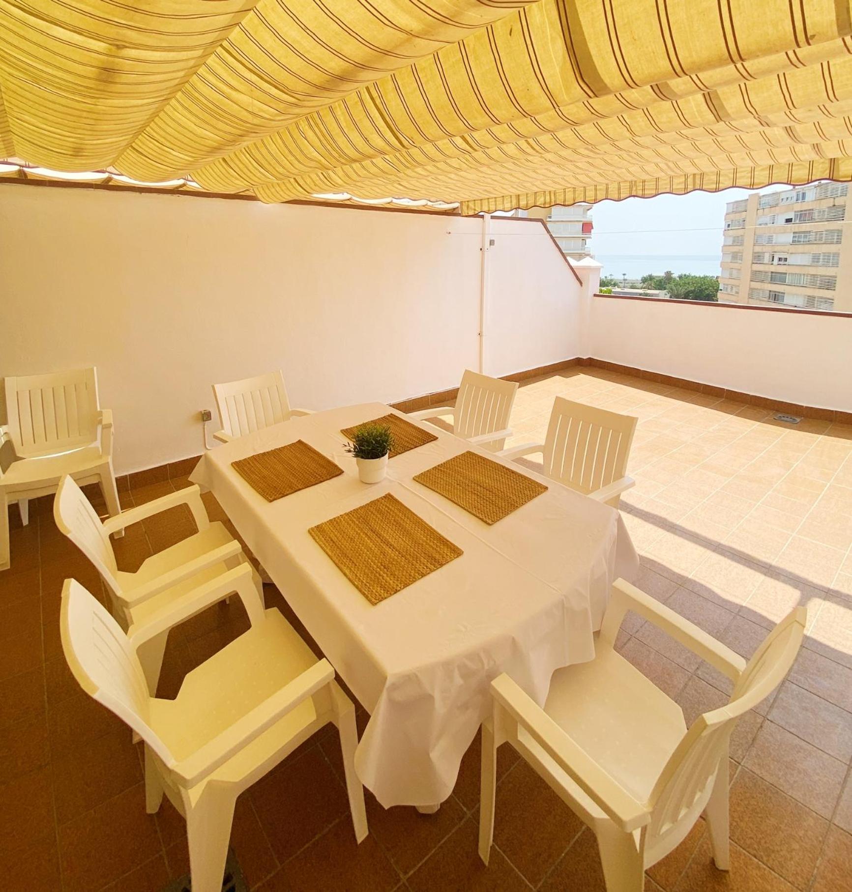 Duplex Torremolinos Suite מראה חיצוני תמונה